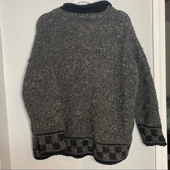 Roisin Dubh Wool Chenille Button Down Sweater Cardigan - Picture 4 of 5